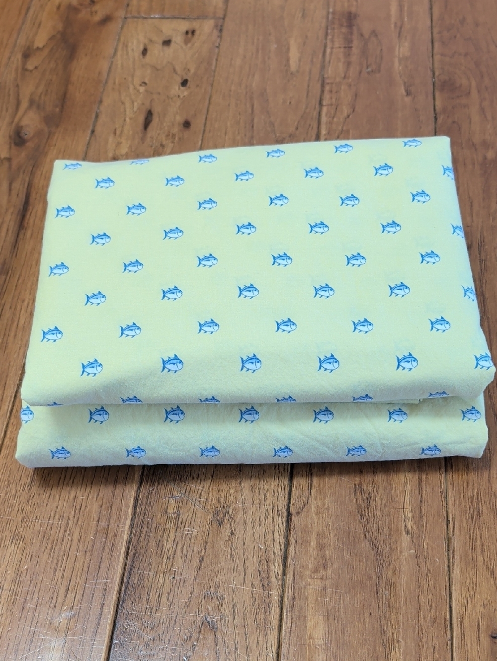 Southern Tide Skipjack Twin Light Yellow Cotton Sheet with Blue Fish Print